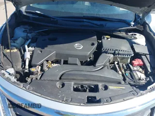 2015 Nissan Altima SV with VIN 1N4AL3AP2FC232525, listed as a IAAI auction lot 41658249 with 191,959 mi miles and . Bid and sale history available at DreamBid. Image 10.