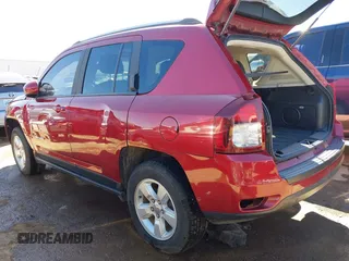 2016 Jeep Compass Latitude with VIN 1C4NJCEB9GD575117, listed as a IAAI auction lot 41716611 with 107,295 mi miles. Bid and sale history available at carsss.com. Image 3.