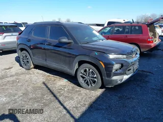 2021 Chevrolet TrailBlazer LT with VIN KL79MPSL5MB109105, listed as a IAAI auction lot 41405654 with 108,476 mi miles. Bid and sale history available at carsss.com. Image 1.