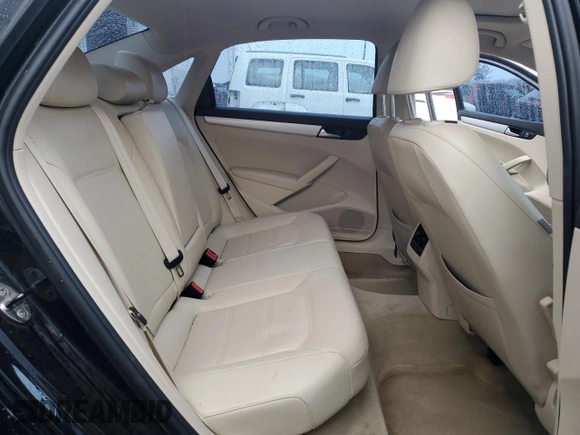 2013 Volkswagen Passat SE w/Sunroof & Nav with VIN 1VWBP7A36DC127911, listed as a Copart auction lot 83520534 with 71,814 mi miles and Salvage Title. Bid and sale history available at carsss.com. Image 10.