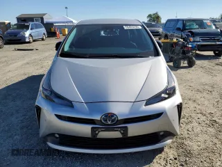 2022 Toyota Prius L Eco with VIN JTDKAMFU6N3174068, listed as a Copart auction lot 50403295 with 102,265 mi miles and Salvage Title. Bid and sale history available at DreamBid. Image 5.