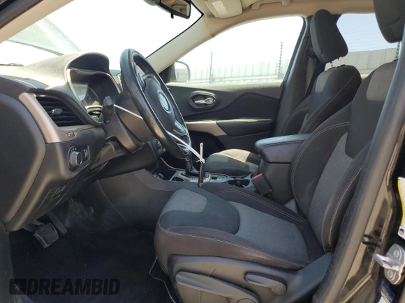 2017 Jeep Cherokee Altitude with VIN 1C4PJLAS6HW577086, listed as a Copart auction lot 57682925 with 109,316 mi miles and Salvage title. Bid and sale history available at DreamBid. Image 7.