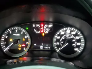 2015 Nissan Sentra SV with VIN 3N1AB7AP4FY285628, listed as a Copart auction lot 44755005 with 102,073 mi miles and Salvage Title. Bid and sale history available at carsss.com. Image 9.