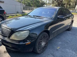 2001 Mercedes-Benz S-Class with VIN WDBNG75J71A193818, listed as a Copart auction lot 76375284 with 225,724 mi miles and Clean Title. Bid and sale history available at carsss.com. Image 2.