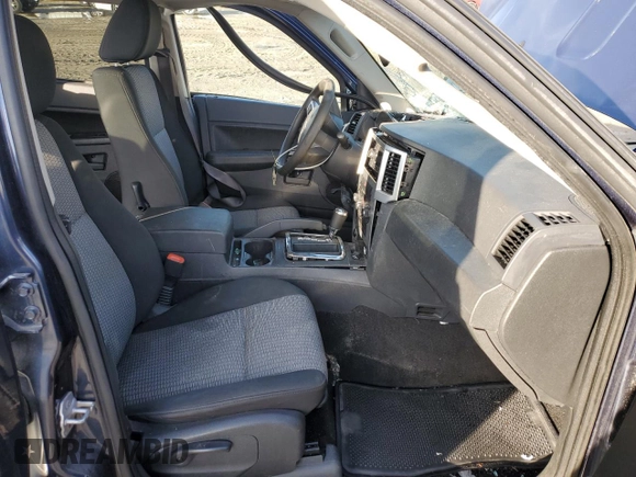 2008 Jeep Grand Cherokee Laredo with VIN 1J8GR48K68C238570, listed as a Copart auction lot 44572355 with 85,508 mi miles and Salvage Title. Bid and sale history available at carsss.com. Image 7.