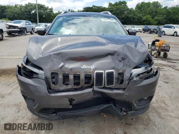 2019 Jeep Cherokee Latitude Plus z VIN 1C4PJLLB5KD226718, wystawiony jako Copart lot #62527585 z przebiegiem 99 990 mil mil oraz Szkoda całkowita • Salvage title. Historia ofert i sprzedaży dostępna na DreamBid. Obrazek 5.