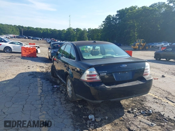 2008 Ford Taurus SEL with VIN 1FAHP24W08G114579, listed as a IAAI auction lot 42552132 with 248,496 mi miles and . Bid and sale history available at DreamBid. Image 3.