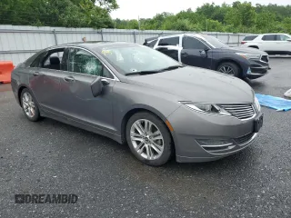 2014 Lincoln MKZ Hybrid with VIN 3LN6L2LU0ER826264, listed as a Copart auction lot 61228035 with 66,857 mi miles and Salvage title. Bid and sale history available at DreamBid. Image 4.