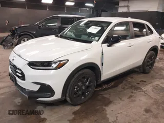2024 Honda HR-V Sport with VIN 3CZRZ2H57RM734230, listed as a IAAI auction lot 41595087 with 15,272 mi miles. Bid and sale history available at carsss.com. Image 17.