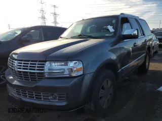 2014 Lincoln Navigator z VIN 5LMJJ2J5XEEL07136, wystawiony jako Copart lot #43782695 z przebiegiem 143 188 mil mil oraz Szkoda całkowita • Salvage title. Historia ofert i sprzedaży dostępna na DreamBid. Obrazek 1.