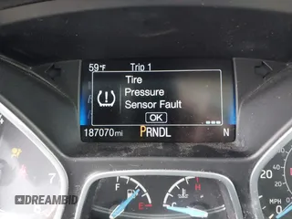 2016 Ford Focus SE with VIN 1FADP3F21GL365163, listed as a IAAI auction lot 41845002 with 187,070 mi miles. Bid and sale history available at carsss.com. Image 16.