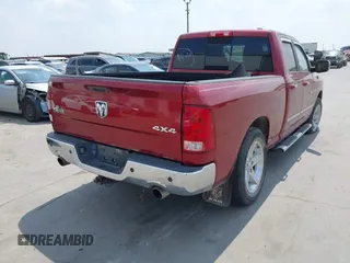 2012 Ram 1500 Big Horn z VIN 1C6RD7GT7CS196684, wystawiony jako IAAI lot #42118261 z przebiegiem 200 610 mil mil oraz . Historia ofert i sprzedaży dostępna na DreamBid. Obrazek 4.