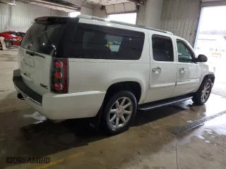 2007 GMC Yukon XL Denali with VIN 1GKFK66847J361941, listed as a Copart auction lot 48953745 with 241,132 mi miles and Salvage Title. Bid and sale history available at carsss.com. Image 3.