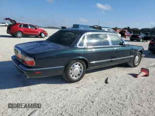 2001 Jaguar XJ Vanden Plas with VIN SAJDA24C51LF38566, listed as a Copart auction lot 43314625 with 100,298 mi miles and Salvage title. Bid and sale history available at DreamBid. Image 3.