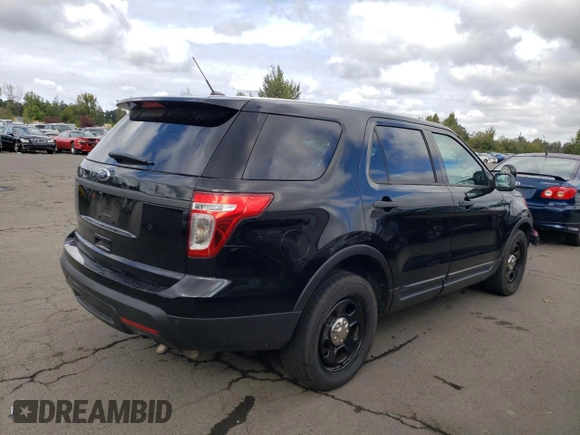 2014 Ford Utility Police Interceptor with VIN 1FM5K8AR2EGA04458, listed as a Copart auction lot 73454084 with 137,214 mi miles and Salvage Title. Bid and sale history available at carsss.com. Image 3.