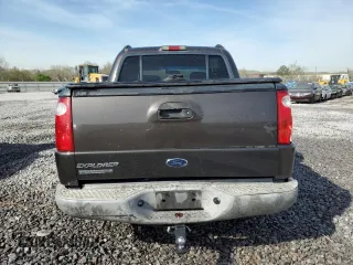 2005 Ford Explorer Sport Trac XLS z VIN 1FMZU67K65UA70362, wystawiony jako Copart lot #50586995 z przebiegiem 207 077 mil mil oraz Szkoda całkowita • Salvage title. Historia ofert i sprzedaży dostępna na DreamBid. Obrazek 6.