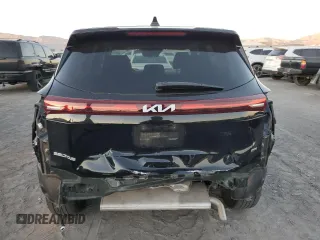 2024 Kia Seltos LX with VIN KNDEPCAA0R7504501, listed as a Copart auction lot 80793424 with 17,612 mi miles and Salvage Title. Bid and sale history available at carsss.com. Image 6.