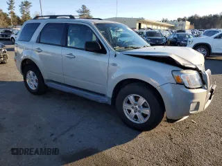 2009 Mercury Mariner with VIN 4M2CU81G99KJ02338, listed as a Copart auction lot 88337675 with 82,115 mi miles and Salvage title. Bid and sale history available at DreamBid. Image 4.