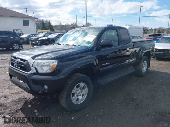 2013 Toyota Tacoma with VIN 5TFUU4EN4DX050303, listed as a IAAI auction lot 41833470 with 117,371 mi miles and . Bid and sale history available at DreamBid. Image 17.