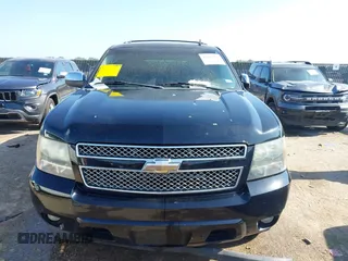 2011 Chevrolet Tahoe LT with VIN 1GNSCBE08BR183366, listed as a IAAI auction lot 42343281 with 211,674 mi miles and . Bid and sale history available at DreamBid. Image 12.