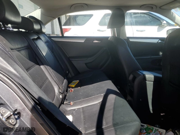 2013 Volkswagen Jetta Sedan SE w/Convenience/Sunroof with VIN 3VWDX7AJ2DM252863, listed as a Copart auction lot 50305305 with 200,935 mi miles and Salvage Title. Bid and sale history available at carsss.com. Image 10.
