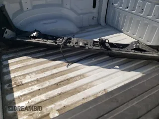 2024 Ram 1500 Tradesman z VIN 1C6SRFGT6RN121396, wystawiony jako Copart lot #75023444 z przebiegiem 25 517 mil mil oraz Szkoda całkowita • Salvage title. Historia ofert i sprzedaży dostępna na DreamBid. Obrazek 12.