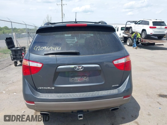 2012 Hyundai Veracruz Limited with VIN KM8NU4CCXCU200559, listed as a IAAI auction lot 42095944 with 321,754 mi miles and . Bid and sale history available at DreamBid. Image 17.