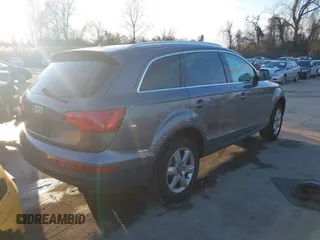 2013 Audi Q7 3.0T Premium Plus with VIN WA1LGAFE6DD001695, listed as a IAAI auction lot 41305081 with 132,912 mi miles. Bid and sale history available at carsss.com. Image 4.