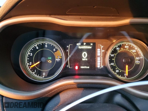 2016 Jeep Cherokee Altitude с VIN 1C4PJMAB2GW349218, выставлен на аукционе Copart как лот 84157794 с пробегом 166 478 миль миль и Списание • Salvage title. История ставок и продаж доступна на DreamBid. Изображение 9.