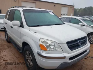 2003 Honda Pilot EX with VIN 2HKYF186X3H519967, listed as a IAAI auction lot 41903064 with 342,607 mi miles and . Bid and sale history available at carsss.com. Image 1.