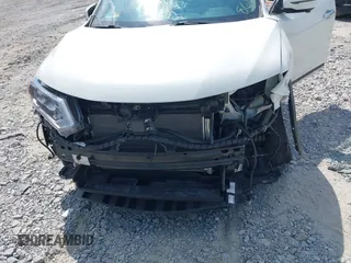 2017 Nissan Rogue SL с VIN 5N1AT2MT0HC868193, выставлен на аукционе IAAI как лот 40285680 с пробегом 48 922 миль миль и . История ставок и продаж доступна на DreamBid. Изображение 6.