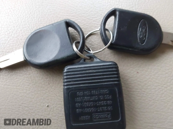 2006 Ford Freestyle Limited with VIN 1FMDK03176GA45075, listed as a IAAI auction lot 42159900 with 200,578 mi miles and . Bid and sale history available at DreamBid. Image 11.