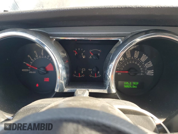2008 Ford Mustang GT Deluxe with VIN 1ZVHT82H485176329, listed as a Copart auction lot 55116465 with 90,929 mi miles and Clean Title. Bid and sale history available at carsss.com. Image 9.