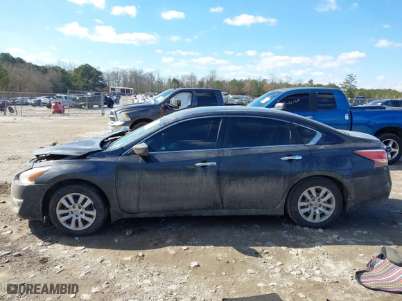 2015 Nissan Altima 2.5 with VIN 1N4AL3AP5FC289298, listed as a IAAI auction lot 41420327 with 138,544 mi miles. Bid and sale history available at carsss.com. Image 14.