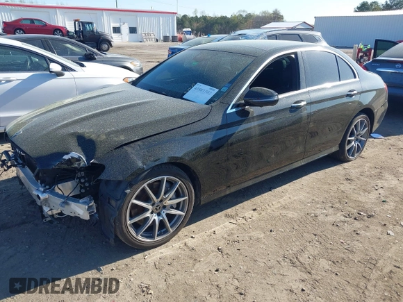 2022 Mercedes-Benz E 350 with VIN W1KZF8DB1NB085013, listed as a IAAI auction lot 41881502 with 83,238 mi miles and . Bid and sale history available at DreamBid. Image 20.