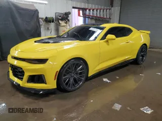 2018 Chevrolet Camaro ZL1 with VIN 1G1FK1R64J0109606, listed as a Copart auction lot 46331765 with 29,209 mi miles and Salvage Title. Bid and sale history available at carsss.com. Image 1.