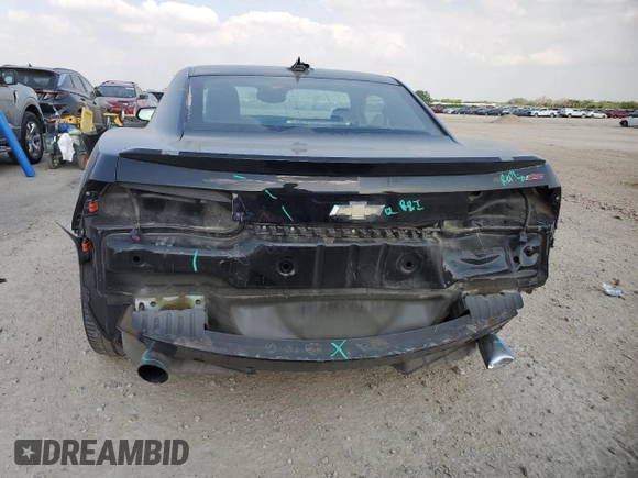 2010 Chevrolet Camaro 2SS z VIN 2G1FK1EJ4A9185780, wystawiony jako Copart lot #51762515 z przebiegiem 86 192 mil mil oraz Szkoda całkowita • Salvage title. Historia ofert i sprzedaży dostępna na DreamBid. Obrazek 6.