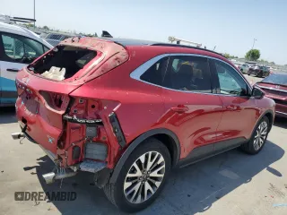 2020 Ford Escape Titanium with VIN 1FMCU9J98LUA58109, listed as a Copart auction lot 59397735 with 31,334 mi miles and Salvage title. Bid and sale history available at DreamBid. Image 3.