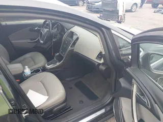 2017 Buick Verano Sport Touring with VIN 1G4PR5SK2H4110306, listed as a IAAI auction lot 41656384 with 237,025 mi miles. Bid and sale history available at carsss.com. Image 5.