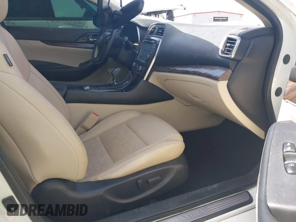 2017 Nissan Maxima SV with VIN 1N4AA6AP0HC409910, listed as a IAAI auction lot 41764389 with 67,483 mi miles. Bid and sale history available at carsss.com. Image 5.