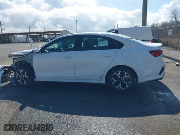 2021 Kia Forte LXS с VIN 3KPF24AD9ME312375, выставлен на аукционе IAAI как лот 41525460 с пробегом 64 280 миль миль и . История ставок и продаж доступна на DreamBid. Изображение 15.