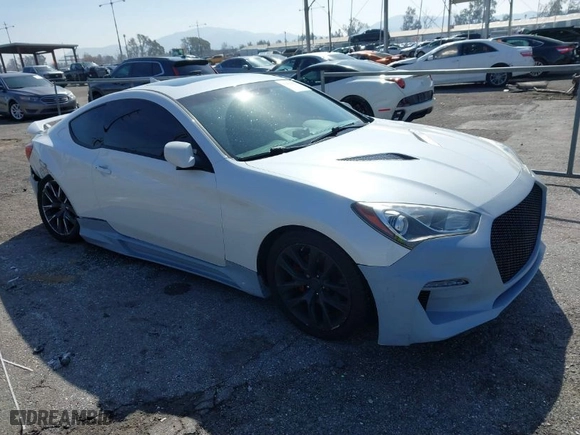 2013 Hyundai Genesis Coupe 2.0T R-Spec with VIN KMHHT6KD2DU106506, listed as a IAAI auction lot 41611021 with 126,926 mi miles. Bid and sale history available at carsss.com. Image 1.