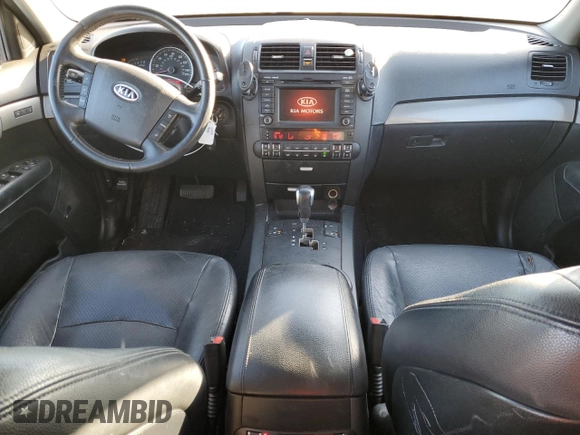 2009 Kia Borrego LX with VIN KNDJH741795017158, listed as a Copart auction lot 42489845 with 116,336 mi miles and Salvage Title. Bid and sale history available at DreamBid. Image 8.