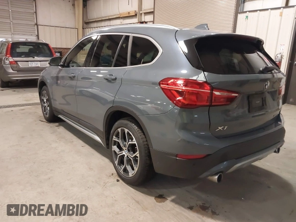 2022 BMW X1 xDrive28i с VIN WBXJG9C0XN5V02558, выставлен на аукционе IAAI как лот 41522148 с пробегом 41 801 миль миль и . История ставок и продаж доступна на DreamBid. Изображение 3.