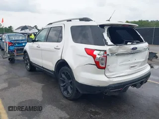 2012 Ford Explorer XLT with VIN 1FMHK8D84CGA82303, listed as a IAAI auction lot 42417951 with 164,687 mi miles and . Bid and sale history available at DreamBid. Image 3.