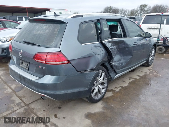 2019 Volkswagen Golf S z VIN 3VWH17AU1KM505617, wystawiony jako IAAI lot #41659236 z przebiegiem 37 964 mil mil oraz . Historia ofert i sprzedaży dostępna na DreamBid. Obrazek 4.