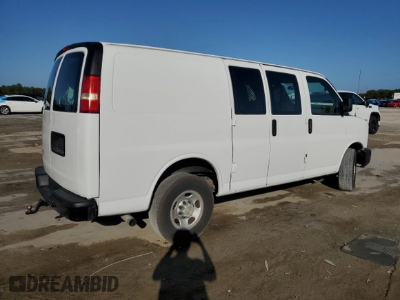2007 Chevrolet Express Cargo z VIN 1GCHG35U371133125, wystawiony jako Copart lot #78448674 z przebiegiem Nie podano mil oraz Czysty tytuł • Clean title. Historia ofert i sprzedaży dostępna na DreamBid. Obrazek 3.