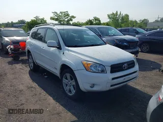 2006 Toyota RAV4 Sport with VIN JTMBD32VX65019481, listed as a IAAI auction lot 42465171 with 174,456 mi miles and . Bid and sale history available at DreamBid. Image 1.