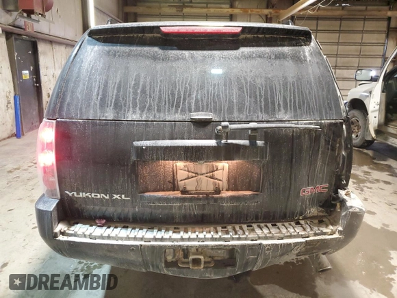 2013 GMC Yukon XL Denali with VIN 1GKS2MEF1DR180473, listed as a Copart auction lot 45348225 with 161,383 mi miles and Salvage Title. Bid and sale history available at carsss.com. Image 6.