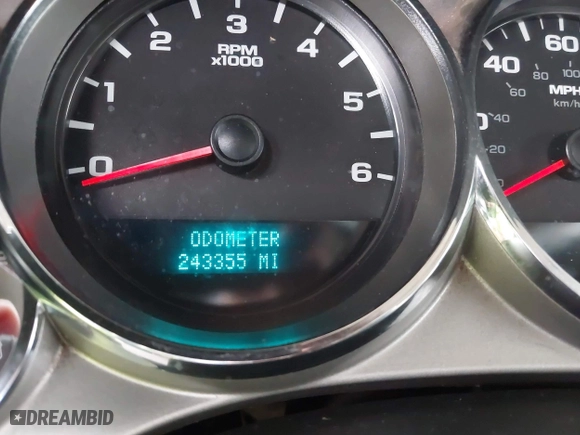 2010 Chevrolet Silverado 1500 LT with VIN 3GCRCSE0XAG296936, listed as a IAAI auction lot 41693403 with 243,355 mi miles. Bid and sale history available at carsss.com. Image 15.